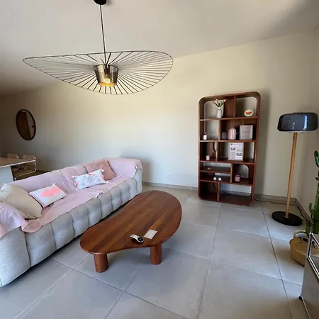 Les Pins - Confort & Modernite *