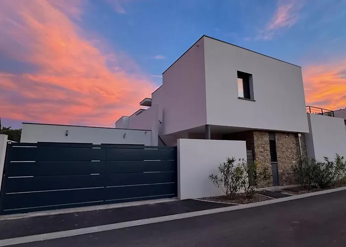 Les Pins - Confort & Modernite Apartamento *